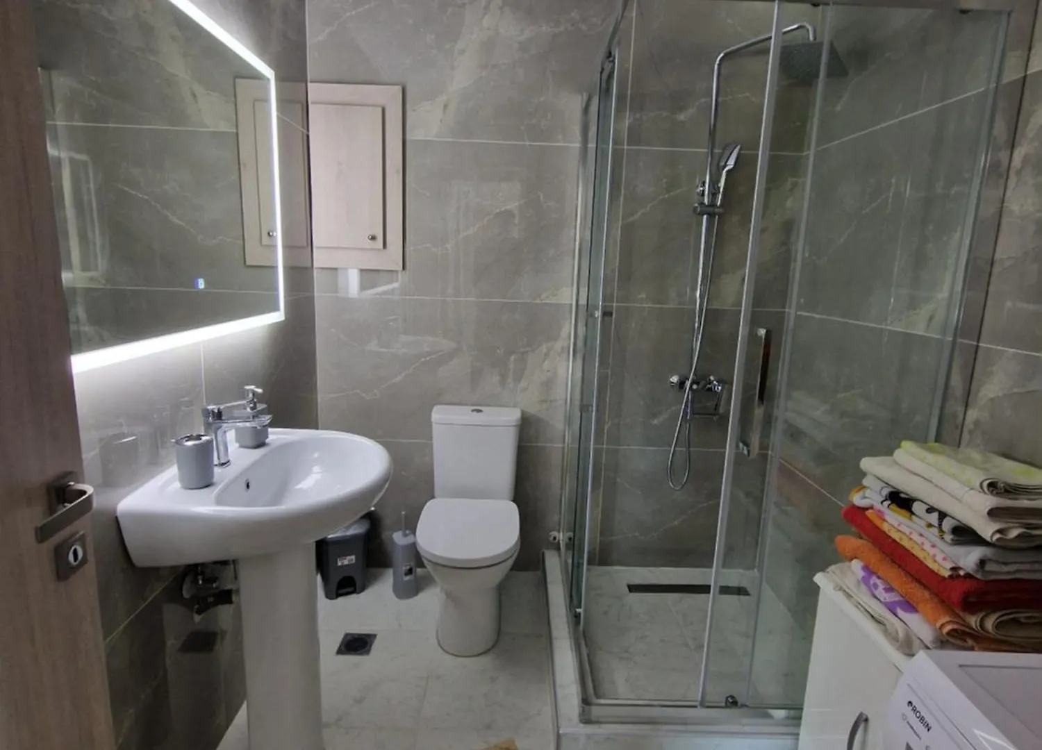 Konstantinos Apartment نيا موذانيا 0*,  اليونان