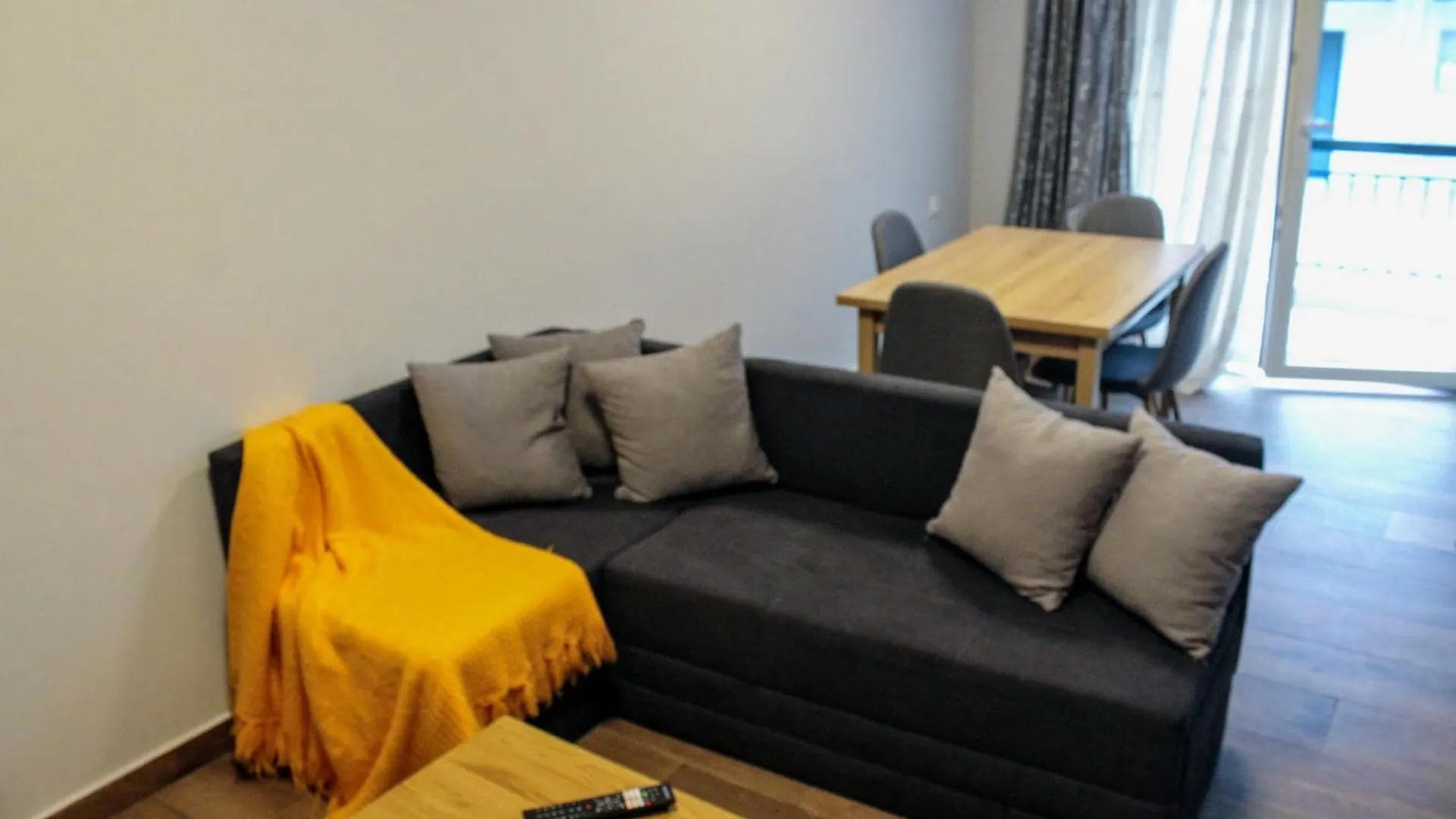 Konstantinos Apartment نيا موذانيا اليونان